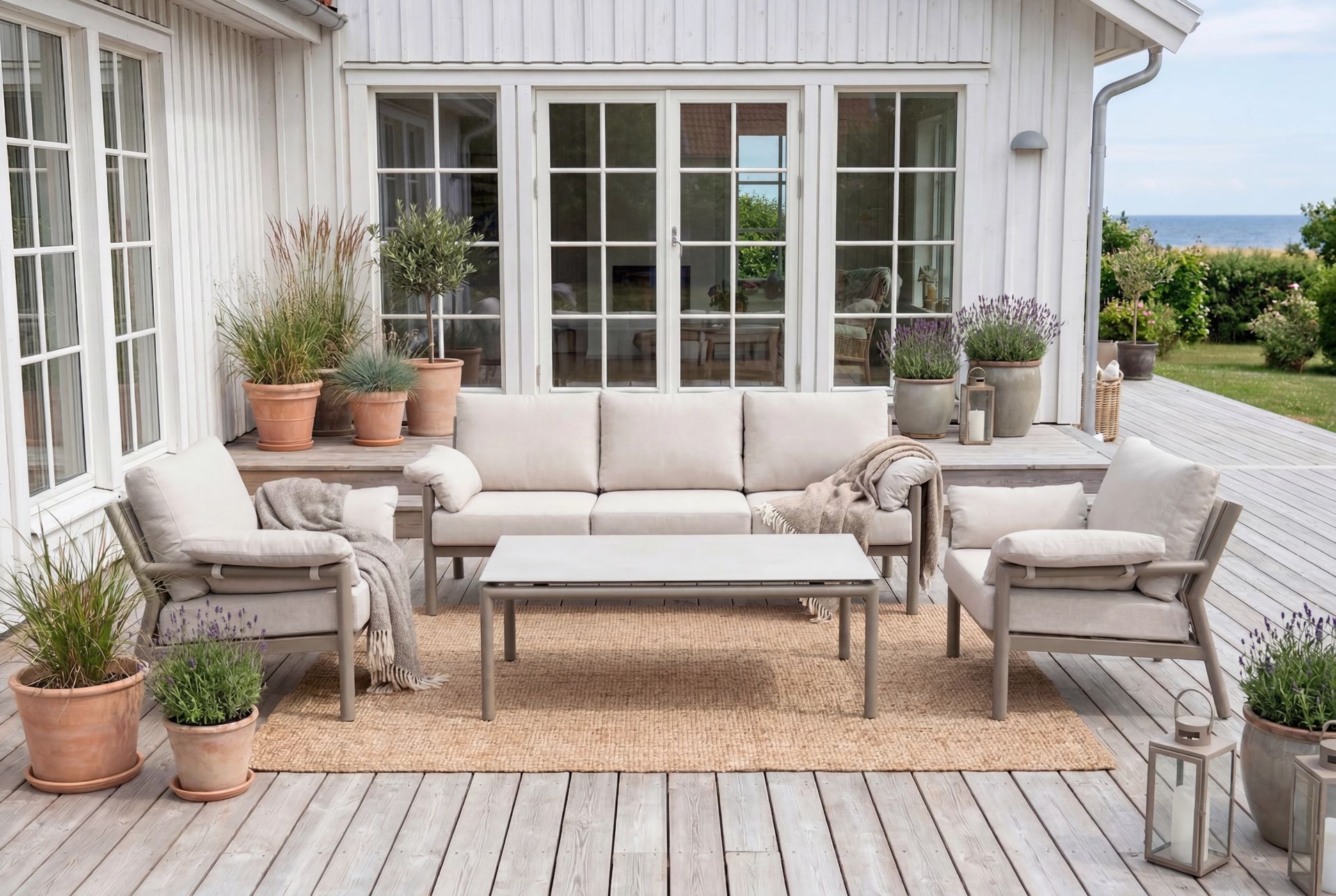 Lounge Collections
